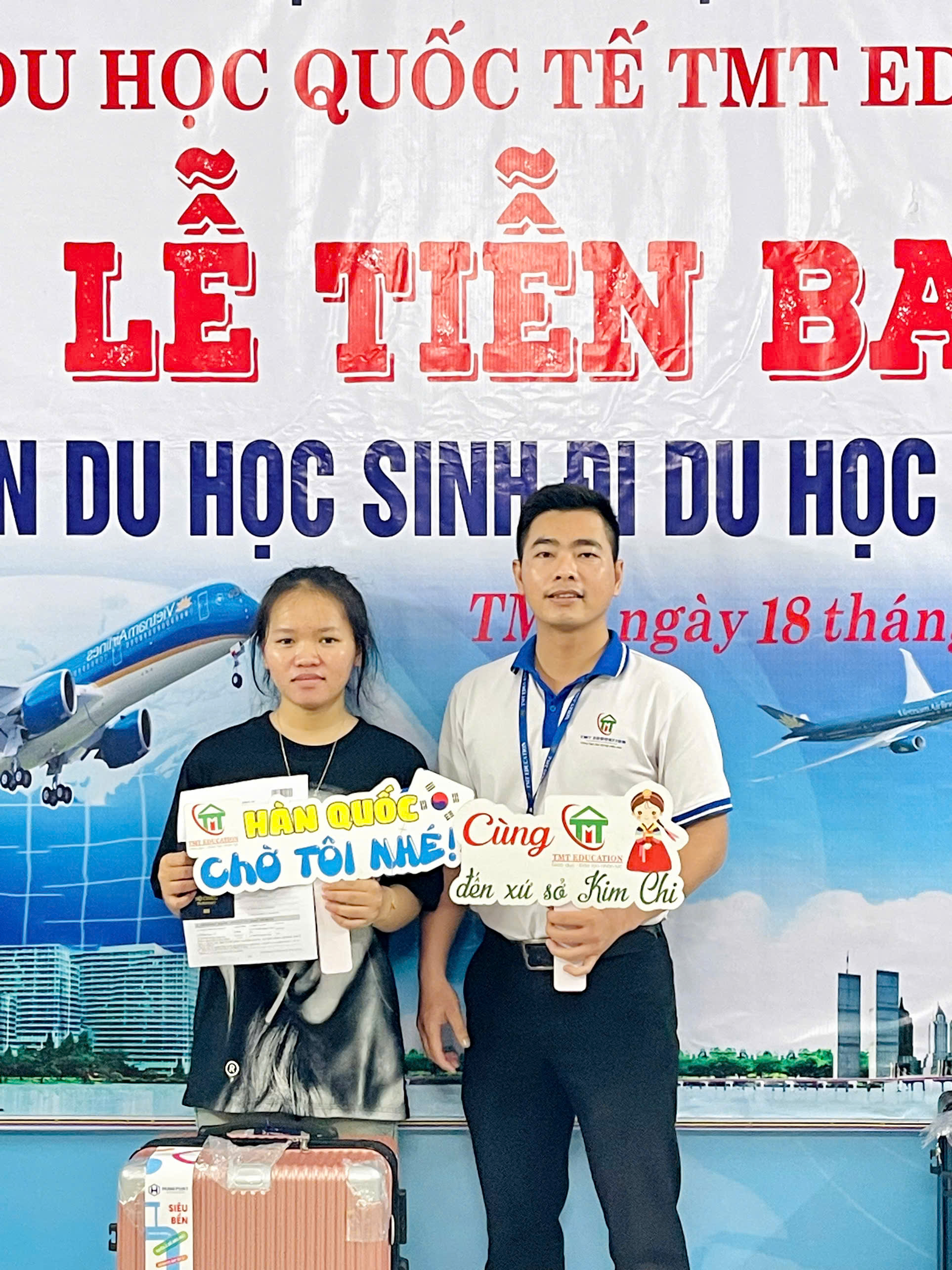 TIỄN BAY 8